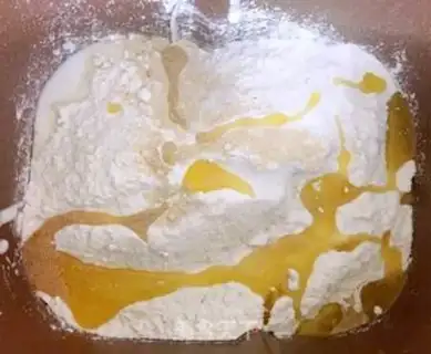 Make Yogurt and ham bread step 4