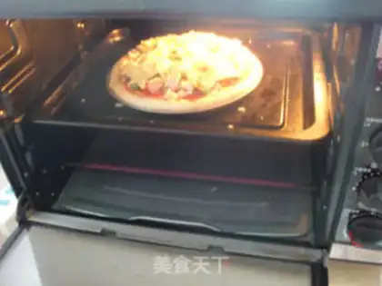Make Seafood pizza step 13