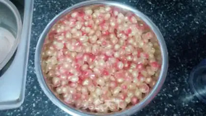 Make The red pomegranate step 0