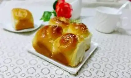Make ♪ Bread at the bottom of honey step 9