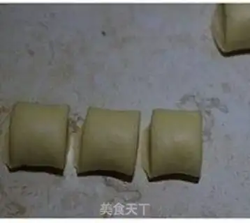 Make Pumpkin buns step 9