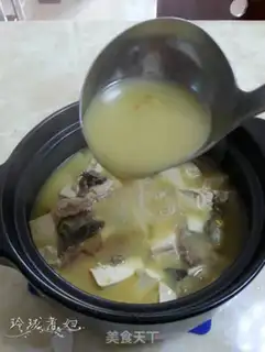Make Yellowfish tofu soup step 4
