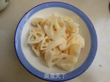 Make Lotus meatballs step 1