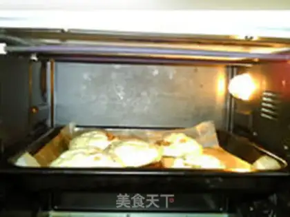 Make Sticky rolls step 25