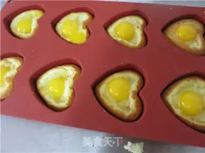 Make All the sponge cake step 17