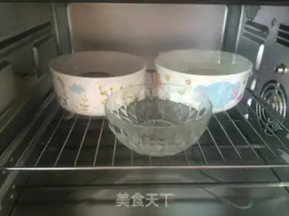 Make Chinese deer-coated toast step 19