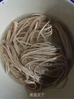 Make Nasty silk step 0