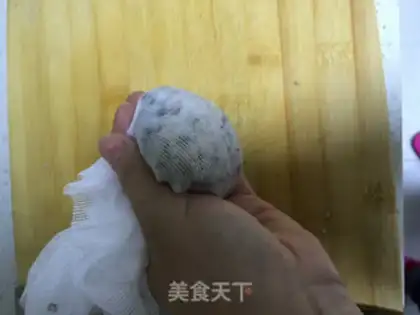 Make Cheese mushroom chicken roll step 4
