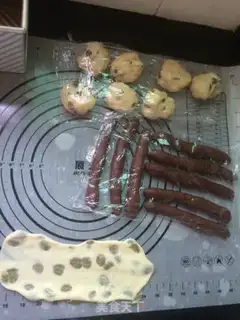 Make Chinese deer-coated toast step 24