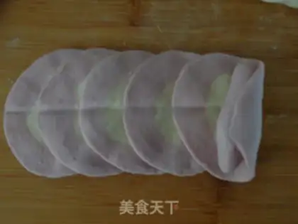 Make Rose buns step 9