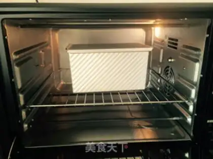 Make Chinese deer-coated toast step 30