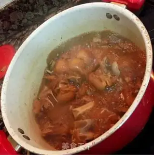 Make Red burning pig hoof step 6