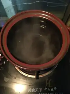 Make Pickle tofu soup step 1