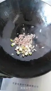 Make Potato-head rice step 1
