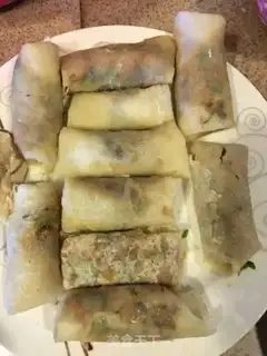 Make Spring rolls step 5