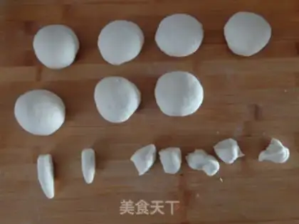 Make Mushroom bean bag step 1