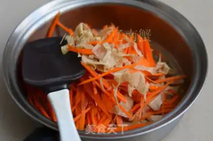 Make Carrot bean band step 7