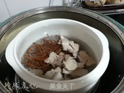 Make Chicken weed and pork soup step 2