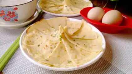 Make Egg onion noodle step 8