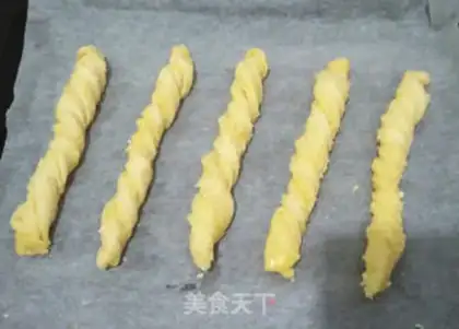 Make Milky coconut bread bar step 24