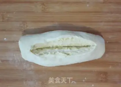 Make Chinese coconut toast step 5
