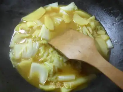 Make Curry potatoes step 8