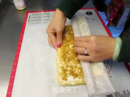 Make Onion pine rolls step 26