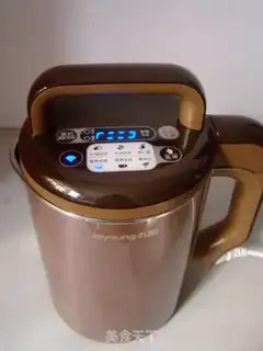 Make Scrumptious corn paste step 3