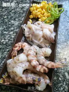 Make Seafood noodles step 0