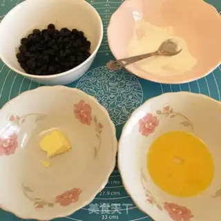 Make Blueberry toast step 1