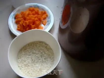 Make Carrot rice paste step 0