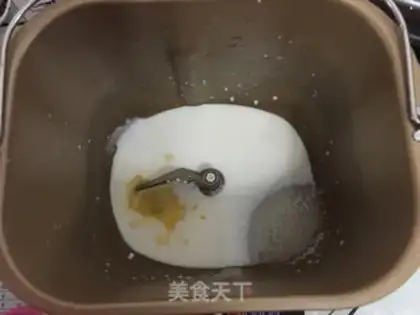 Make Bean three-colored toast step 0