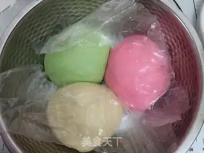 Make Bean three-colored toast step 8