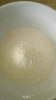 Make Milky coconut bread bar step 1