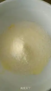 Make Milky coconut bread bar step 2