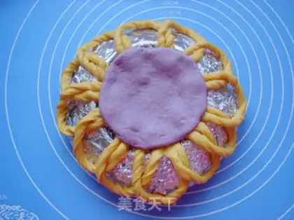 Make A basket of dried fruit bread step 16