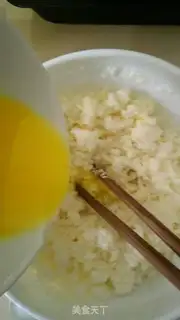 Make Milky coconut bread bar step 5