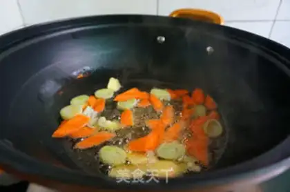 Make Three-juice chicken wings step 11