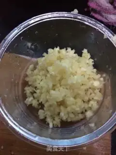 Make A garlic fan with a shrimp back step 5