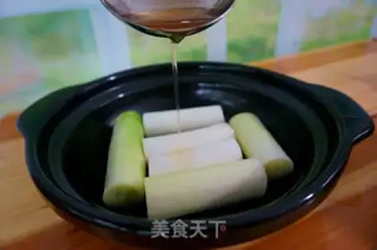 Make Three-juice chicken wings step 15