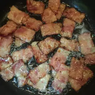 Make Bacon Dutch beans step 2