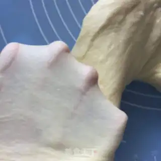 Make Soup and caterpillar bread step 7