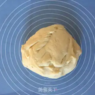 Make Soup and caterpillar bread step 9