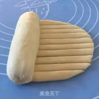 Make Soup and caterpillar bread step 13