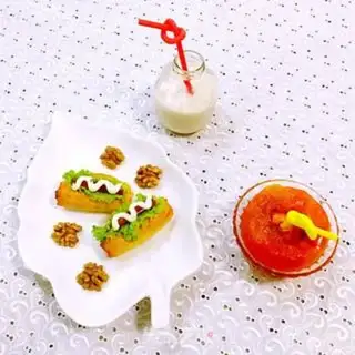 Make Little hot dog step 14