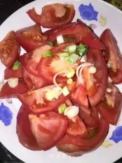 Make Tomato fried eggs step 0
