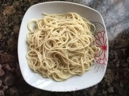Make Three pieces of noodles step 3