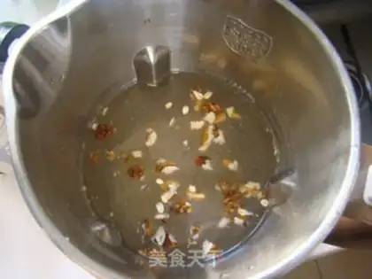 Make walnut oatmeal step 1