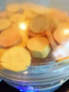 Make Red potato ball step 3