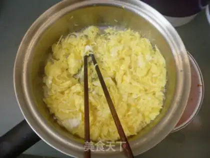 Make Carrot egg buns step 3
